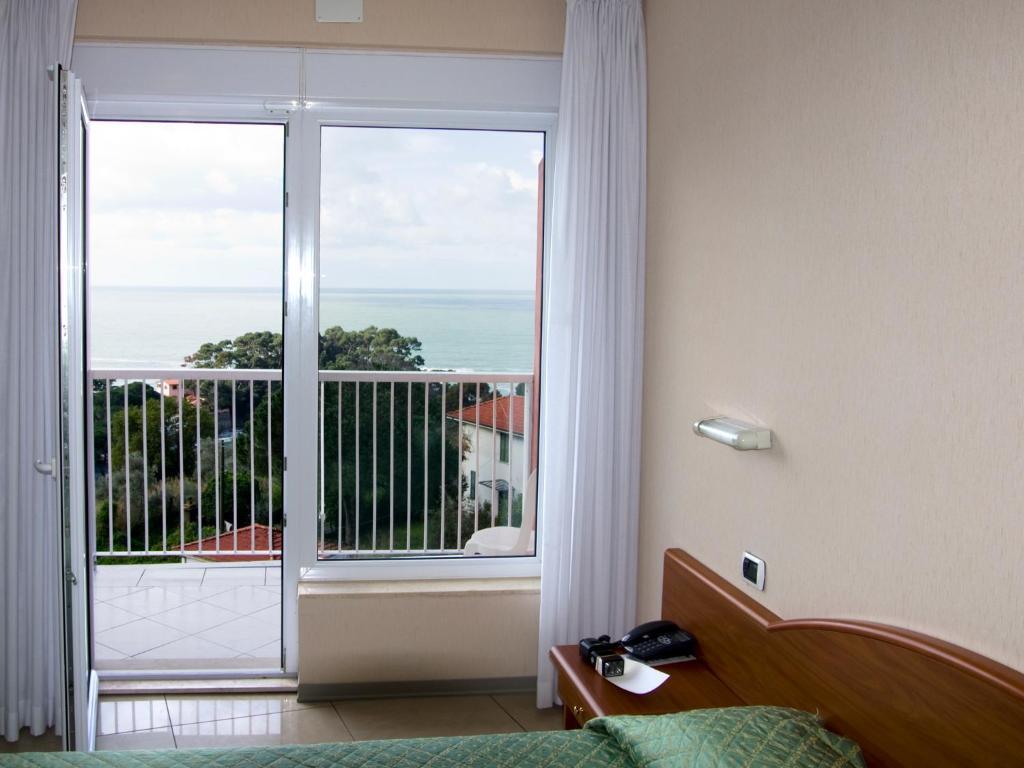 Hotel Cristallo Lerici Room photo